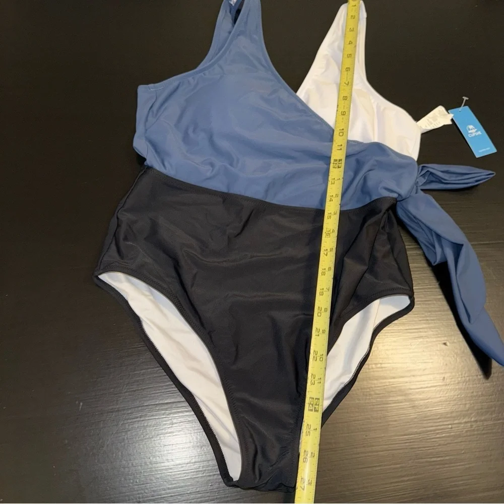 Cupshe Blue and White‎ Swimsuit new with tags